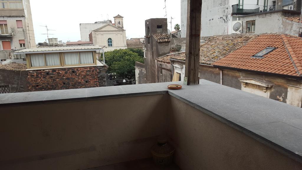 Dantes Home Catania Esterno foto